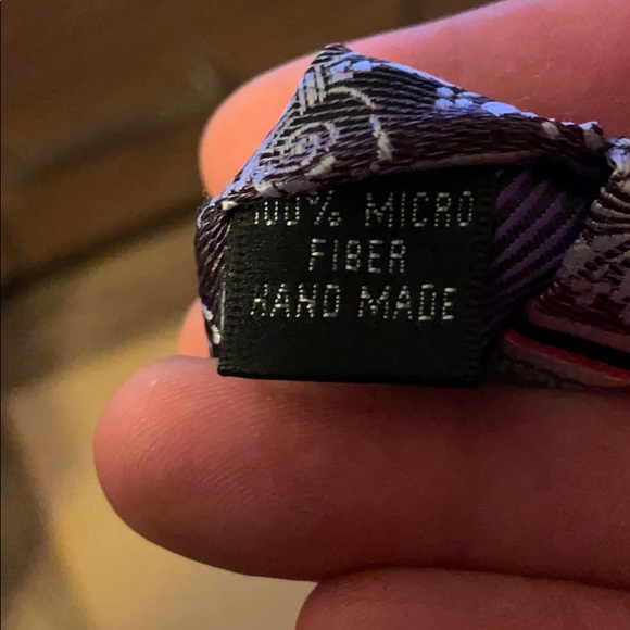 Tie - Picture 4 of 5